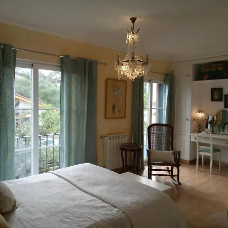 Casa De Santo Amaro