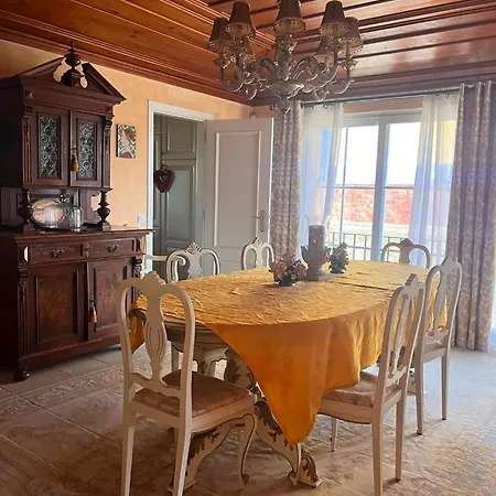Casa De Santo Amaro *